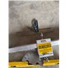 Image 4 : Mastercraft Laser Level and Little Giant Leg 