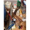 Image 3 : Workshop Lot Including Horses and Tools