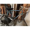 Image 4 : 2 Bicycles: Targa and Novara
