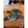 Image 9 : Carnival Glass Bowl and Tableware Lot