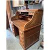 Image 11 : Oak Roll Top Desk with Multiple Drawers
