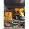 Image 2 : DeWalt Cordless Drill Set with Charger