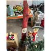 Image 24 : Large Assortment of Christmas Decorations