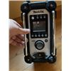 Image 4 : Makita DMR102 Job Site Radio