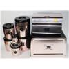 Image 1 : WEST BEND PINK KITCHEN LOT