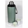 Image 3 : VINTAGE 1976 ALADDIN'S STANLEY THERMOS
