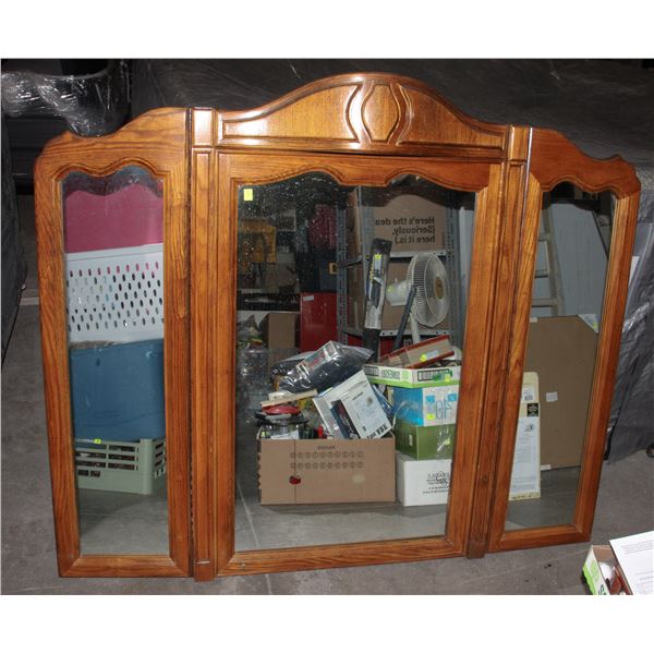 SKLAR-PEPPLER - LIGHTED BIFOLD VANITY MIRROR