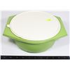 Image 1 : GREEN TUPPERWARE WITH LID