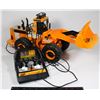 Image 1 : NEW BRIGHT CATERPILLAR 992 POWER LOADER