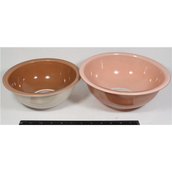 2 PYREX BOWLS
