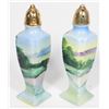 Image 3 : PAIR OF SIGNED VINTAGE SALT AND PEPPER SHAKERS