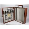 Image 1 : VINTAGE VOGUE OF CALIFORNIA HARD SHELL TRAVEL CASE