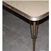 Image 2 : VINTAGE 40" X 30" KITCHEN TABLE WITH 8" LEAF