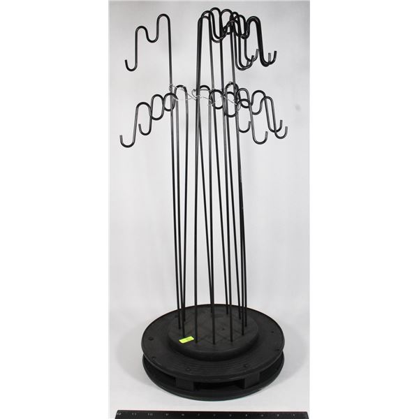 BLACK NECKLACE HOLDER ON SPINNING BASE