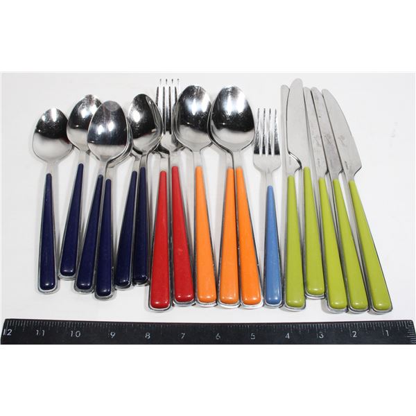 FIESTAWARE UTENSILS