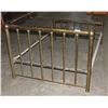 Image 7 : VINTAGE TWIN SIZE BRASS BEDFRAME WITH RAILS