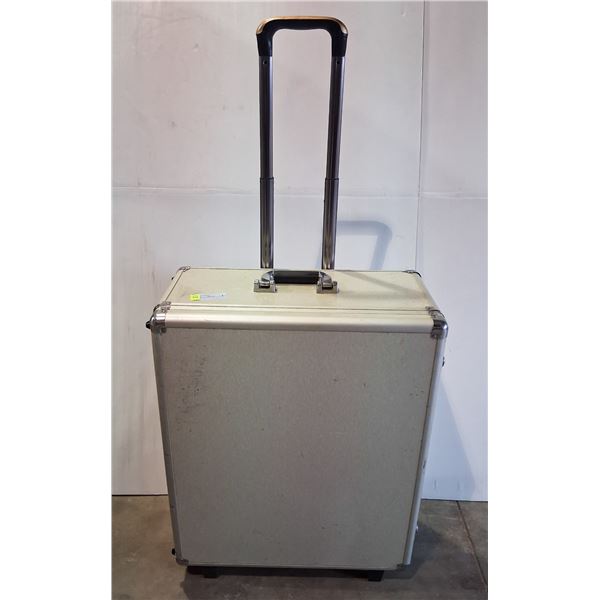 SILVER COLOUR HARD SHELL CARRYING CASE.