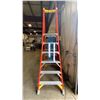 Image 3 : WERNER PODIUM MAX 6' ORANGE CARBON FIBER INDUSTRIAL PLATFORM LADDER