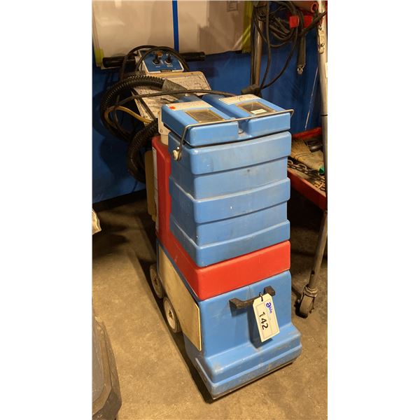 COMMERCIAL UPHOLSTERY/CARPET WALK BEHIND CLEANING MACHINE