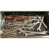 Image 9 : METAL WOOD TOP MOBILE MECHANICS 24 DRAWER TOOL BENCH WITH LARGE ASSORTMENT OF TOOL CONTENTS