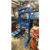 Image 2 : POWERFIST 20 TON BLUE INDUSTRIAL HAND/FOOT OPERATED HYDRAULIC SHOP PRESS