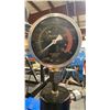 Image 5 : POWERFIST 20 TON BLUE INDUSTRIAL HAND/FOOT OPERATED HYDRAULIC SHOP PRESS