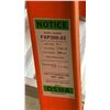 Image 2 : ALLRIGHT 2' ORANGE CARBON FIBER INDUSTRIAL PLATFORM LADDER