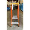 Image 3 : ALLRIGHT 2' ORANGE CARBON FIBER INDUSTRIAL PLATFORM LADDER