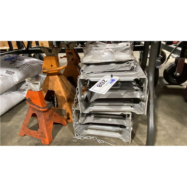 PAIR OF FSR-2SL METAL FOLDING LOADING RAMPS & 3 JACK STANDS