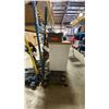 Image 1 : BLACK JACK 2 TON MOBILE SERVICE JACK