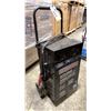 Image 3 : MOTOMASTER 1933 MOBILE ELECTRIC AUTOMOTIVE BATTERY CHARGER / STARTER