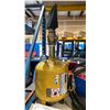 Image 2 : TSI CHEETAH BS-07 PORTABLE INDUSTRIAL PNEUMATIC BEAD SEATER