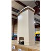 Image 2 : RUBBERMAID COMMERCIAL SLIMJIM 68L STEP-ON WASTE RECEPTACLE *IN BOX*
