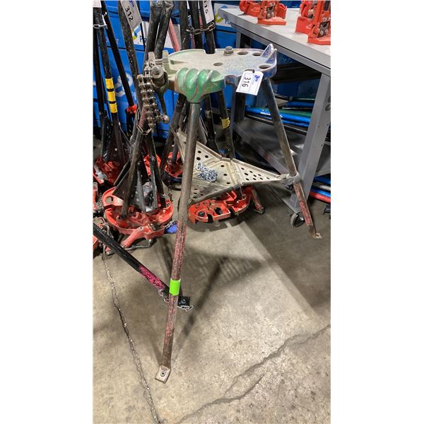 RIDGID BLUE INDUSTRIAL 1/8  - 5  PROFESSIONAL TRISTAND