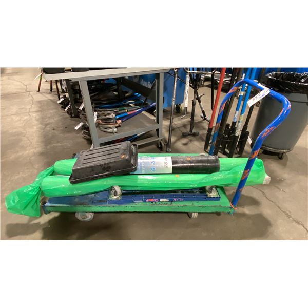 BLUE METAL INDUSTRIAL FLAT PANEL MOBILE PRODUCT CART WITH REMOVABLE HANDLE, 4 WHEEL DOLLY, 2 ROLLS