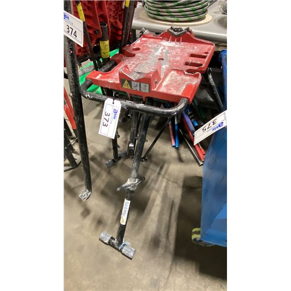 MILWAUKEE PORTABLE INDUSTRIAL PIPE BENDING TRI-STAND