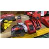 Image 1 : MILWAUKEE CORDLESS OSCILLATING MULTI-TOOL WITH BATTERY & CHARGER
