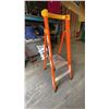 Image 1 : ALLRIGHT 2' ORANGE CARBON FIBER INDUSTRIAL PLATFORM LADDER