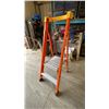 Image 1 : ALLRIGHT 2' ORANGE CARBON FIBER INDUSTRIAL PLATFORM LADDER