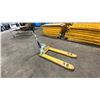 Image 2 : YELLOW HEAVY DUTY INDUSTRIAL PALLET JACK