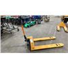 Image 2 : ULINE H-1043 YELLOW HEAVY DUTY INDUSTRIAL PALLET JACK - 5,500LB CAPACITY