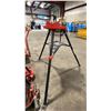 Image 2 : RIDGID PORTABLE INDUSTRIAL PIPE BENDING TRI-STAND