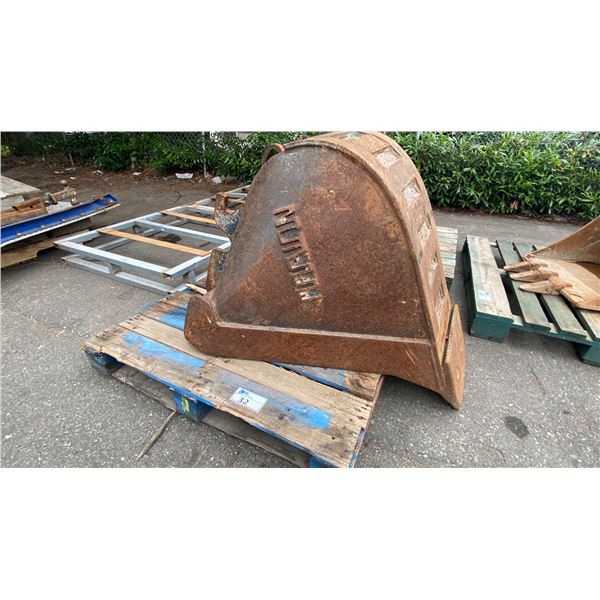 MARION 30" FLARED EXCAVATOR CLEANING BUCKET
