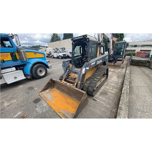 JOHN DEERE 329D, SKID STEER, YELLOW, VIN 1T0329DMPBD208493, SER # 208493,