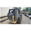 Image 3 : JOHN DEERE 329D, SKID STEER, YELLOW, VIN 1T0329DMPBD208493, SER # 208493,