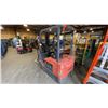 Image 2 : TOYOTA 7FBEU18 ORANGE ELECTRIC FORKLIFT 2900LB CAPACITY, 189" 3 STAGE MAST, SIDE SHIFT, SOLID