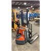 Image 3 : TOYOTA 8BWS13 ORANGE 2500 LBS CAPACITY 3 STAGE 104" MAST TYPE E INDUSTRIAL ELECTRIC WALK BEHIND