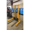 Image 2 : ULINE H-5439, 2200LB CAPACITY SEMI-ELECTRIC STRADDLE STACKER WITH 63" LIFTING HEIGHT, SINGLE MAST,