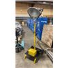 Image 1 : CEP UL153 YELLOW ADJUSTABLE PORTABLE ELECTRIC JOBSITE LAMP WITH SANDBAG