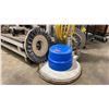 Image 3 : INTEGRA DUAL SPEED ELECTRIC COMMERCIAL FLOOR CLEANING MACHINE WITH 2 HEADS